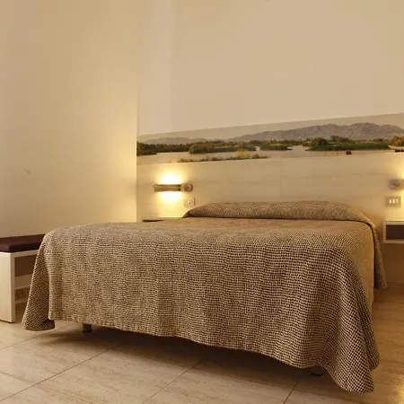 Hotel Canet 2*