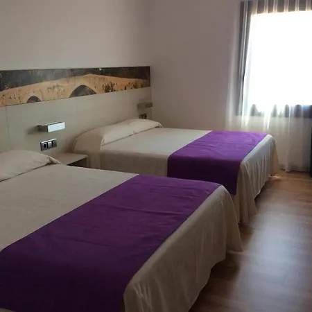 Szálloda Canet 2*