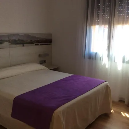 Szálloda Canet 2*